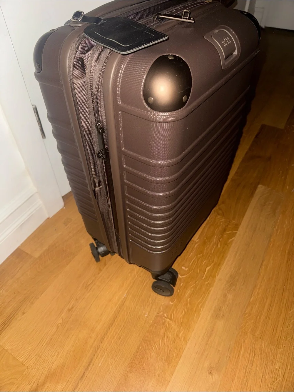 Beis The Hybrid Carry-On Roller  in Espresso